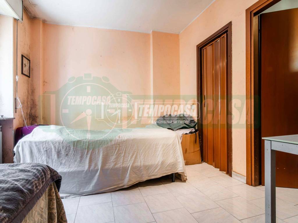 Appartamento a Gerenzano in Via Quarto dei Mille 1 - Foto 2