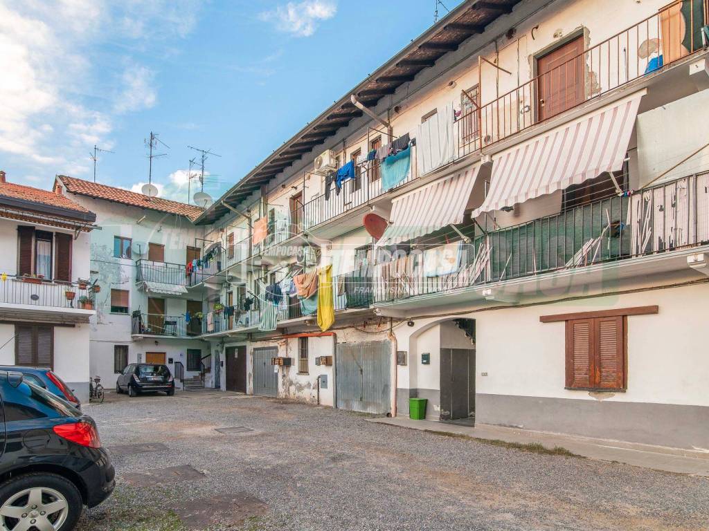 Appartamento a Gerenzano in Via Quarto dei Mille 1 - Foto 3