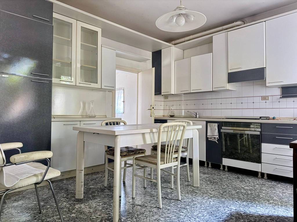 Villa a Mirano in Via Dante Alighieri, 40 - Foto 2