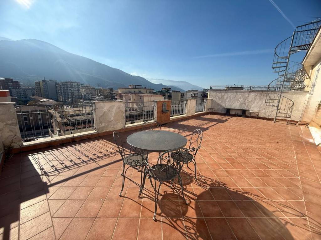 Appartamento a Angri in Via F. S. Caiazzo - Foto 5
