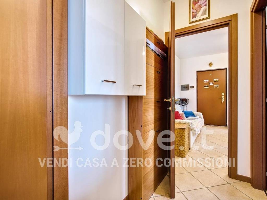 Appartamento a Gerenzano in Via Fratelli Ghirimoldi, 16 - Foto 3