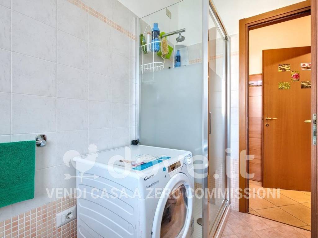 Appartamento a Gerenzano in Via Fratelli Ghirimoldi, 16 - Foto 5