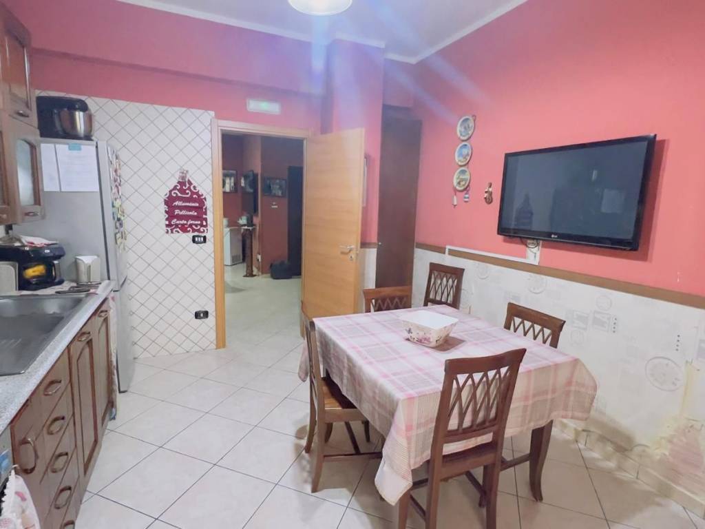 Appartamento a Giugliano in campania in Via Rione Alcide De Gasperi - Foto 5
