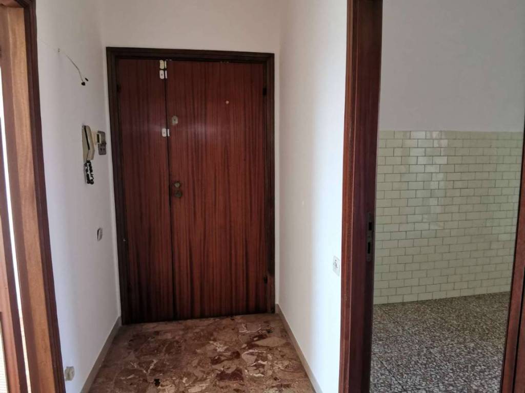 Appartamento a Pesaro in via Vincenzo Rossi - Foto 2