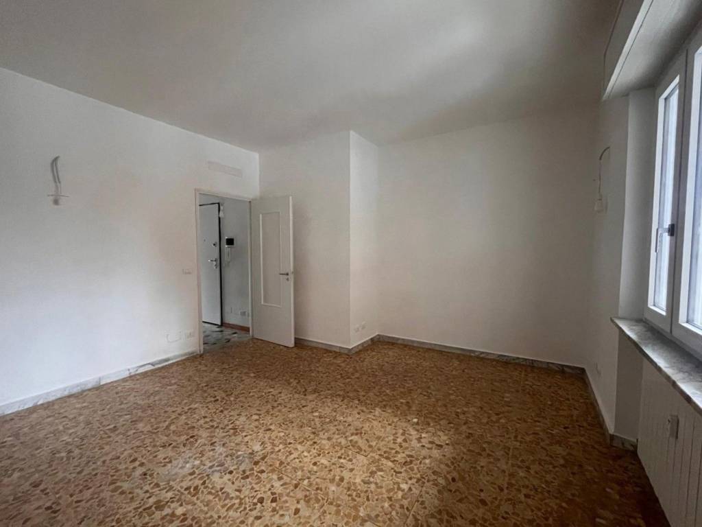 Appartamento a Beinasco in VIA DE NICOLA , 6 - Foto 2