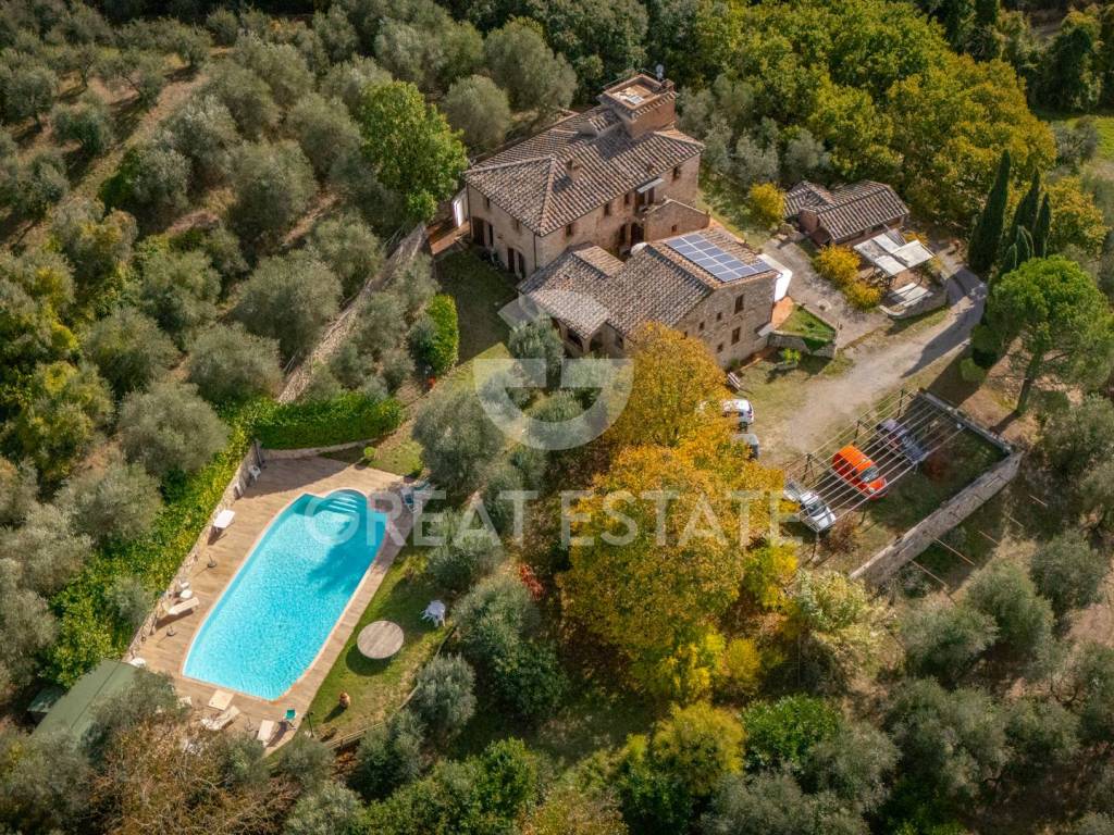 Rustico / casale a Rapolano terme in Via Aiaccia - Foto 2