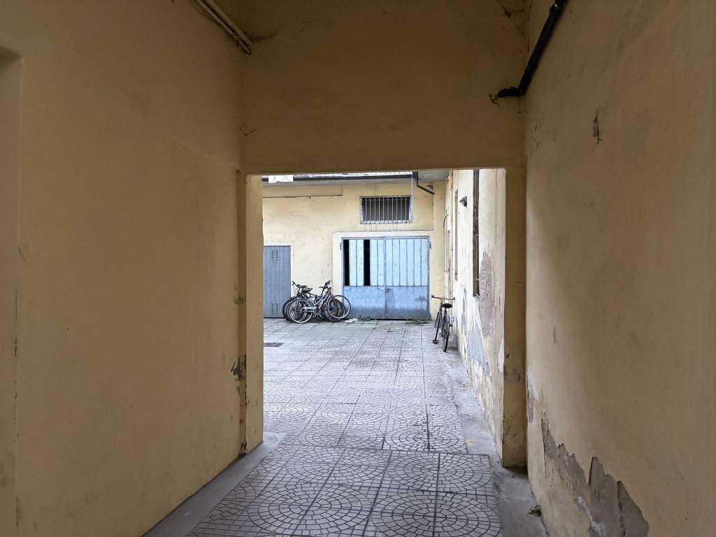 Box / garage a Piacenza in Via Roma - Foto 5