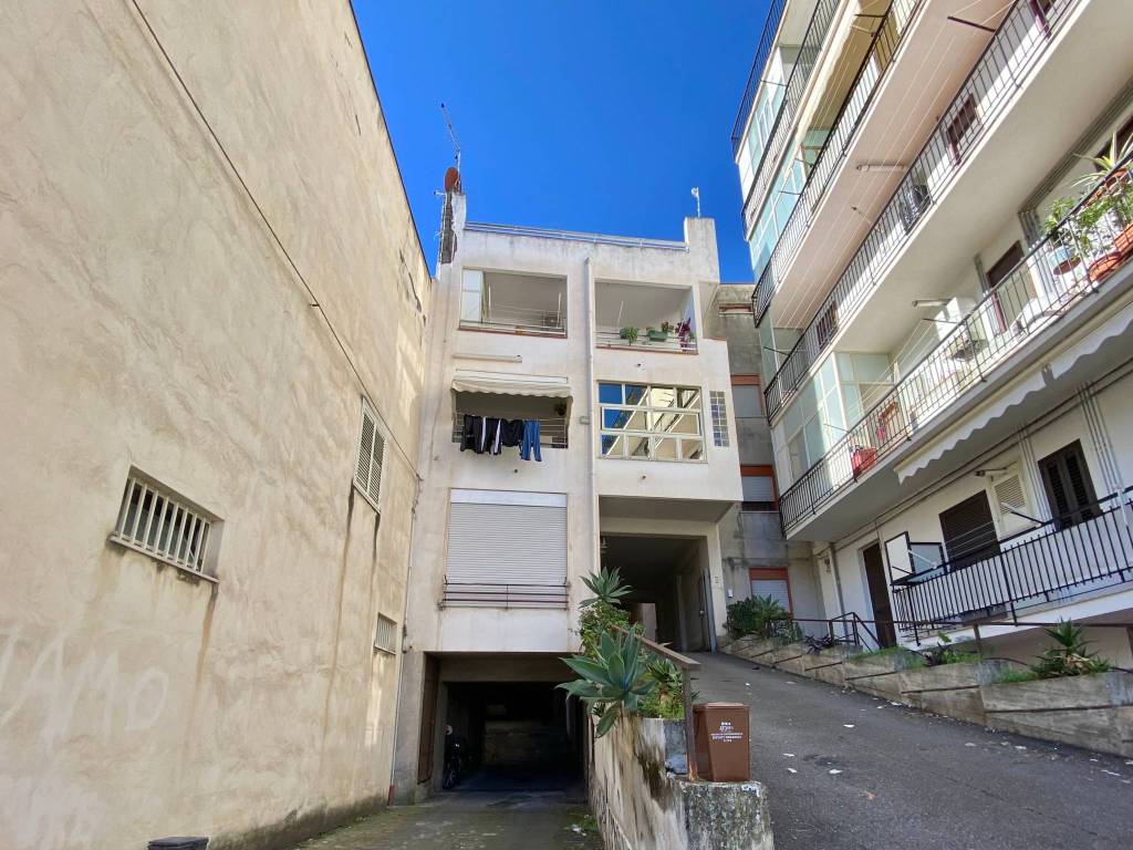 Appartamento a Letojanni in Via Montebianco - Foto 2