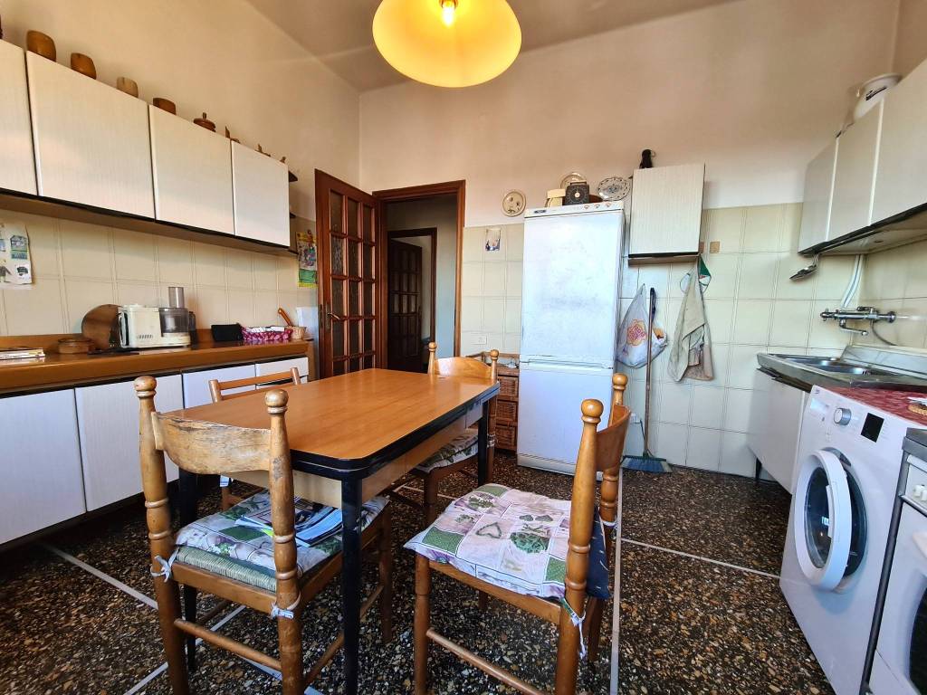 Appartamento a Albenga in Strada Comunale Villaggio Iris - Foto 5