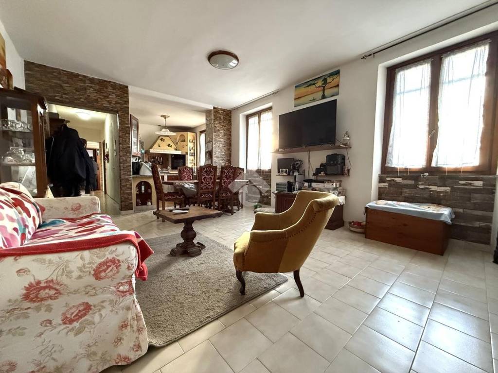 Appartamento a Soresina in Via Giacomo Matteotti, 15 - Foto 3