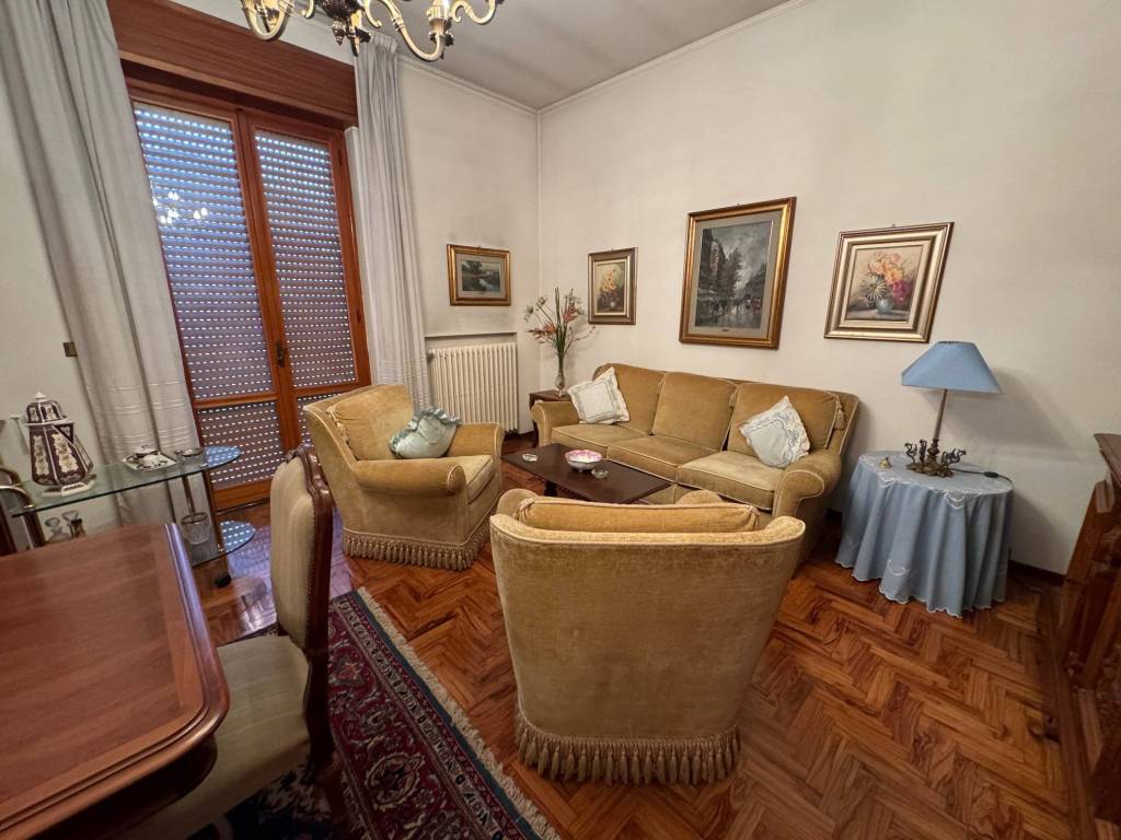 Villa a Santa maria della versa in Via Francesco Crispi - Foto 4