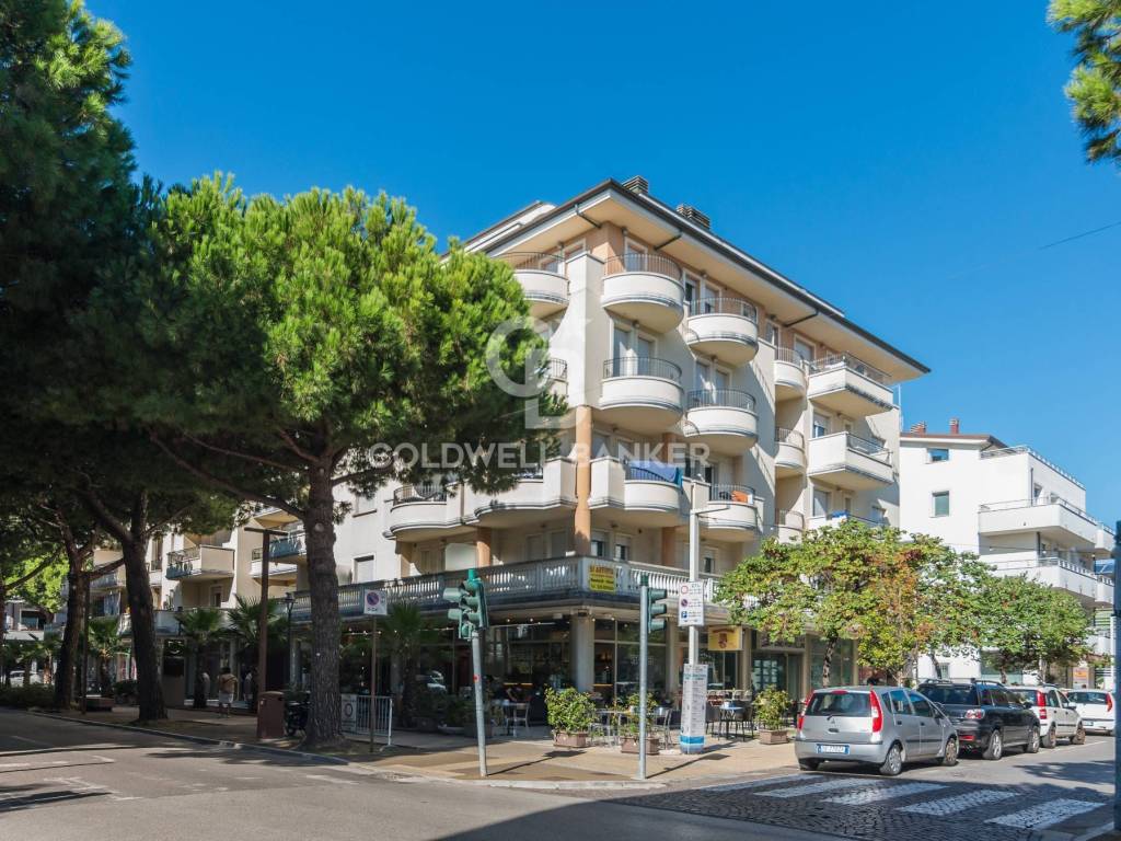 Palazzo / stabile a Riccione in Viale G. Verdi, 26 - Foto 5