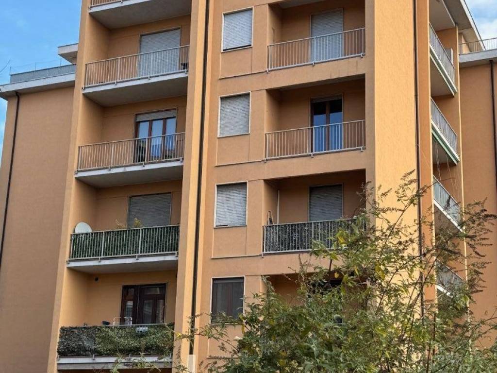 Appartamento a Torre boldone in Via Nimo Bugattone, 16 - Foto 3