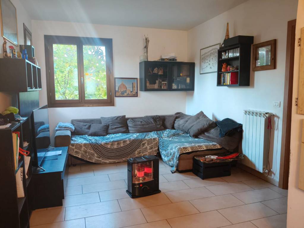 Casa indipendente a Reggello in Via Cavalieri di Vittorio Veneto - Foto 3