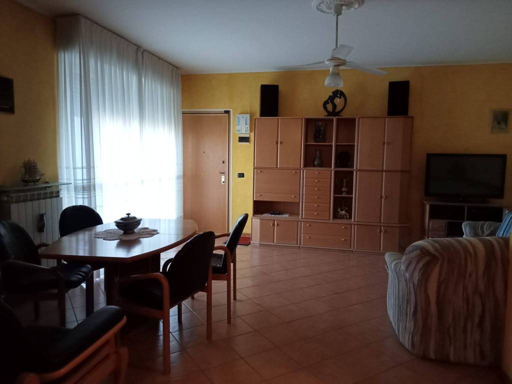 Appartamento a Landriano in Via Milano - Foto 4