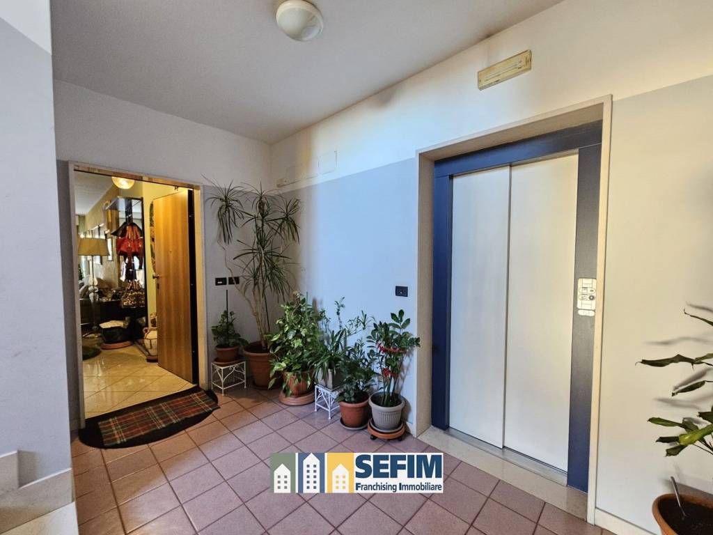 Appartamento a Matera in Via Arrigo Boito - Foto 5