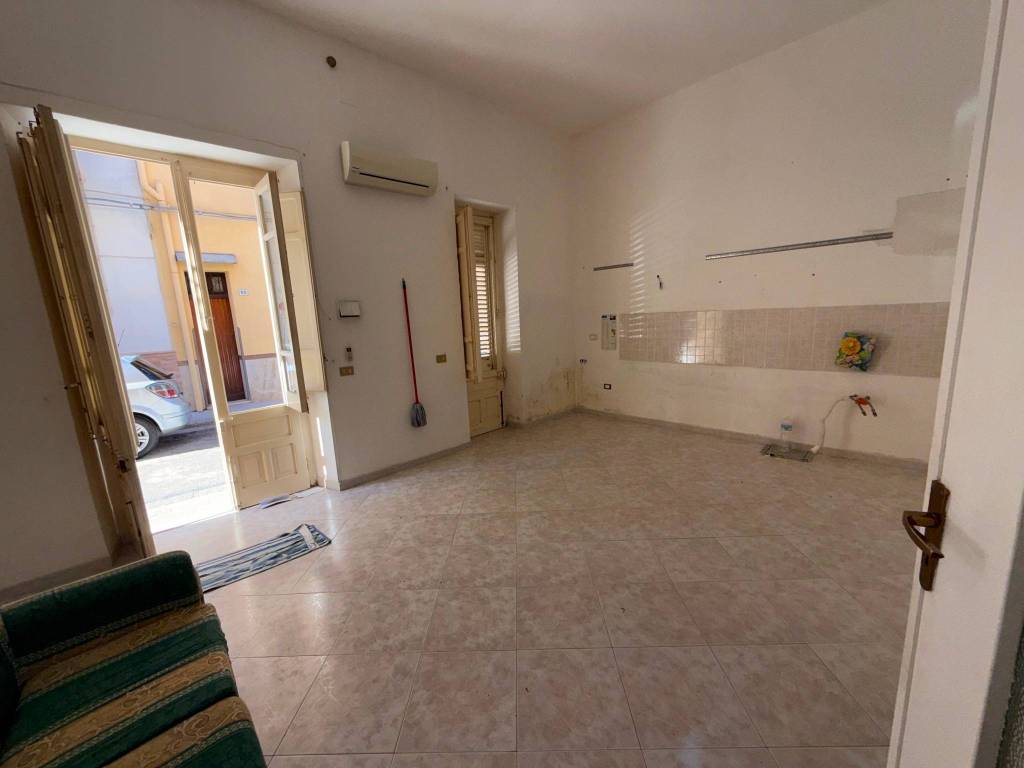 Appartamento a Bagheria in Via Castrogiovanni - Foto 4