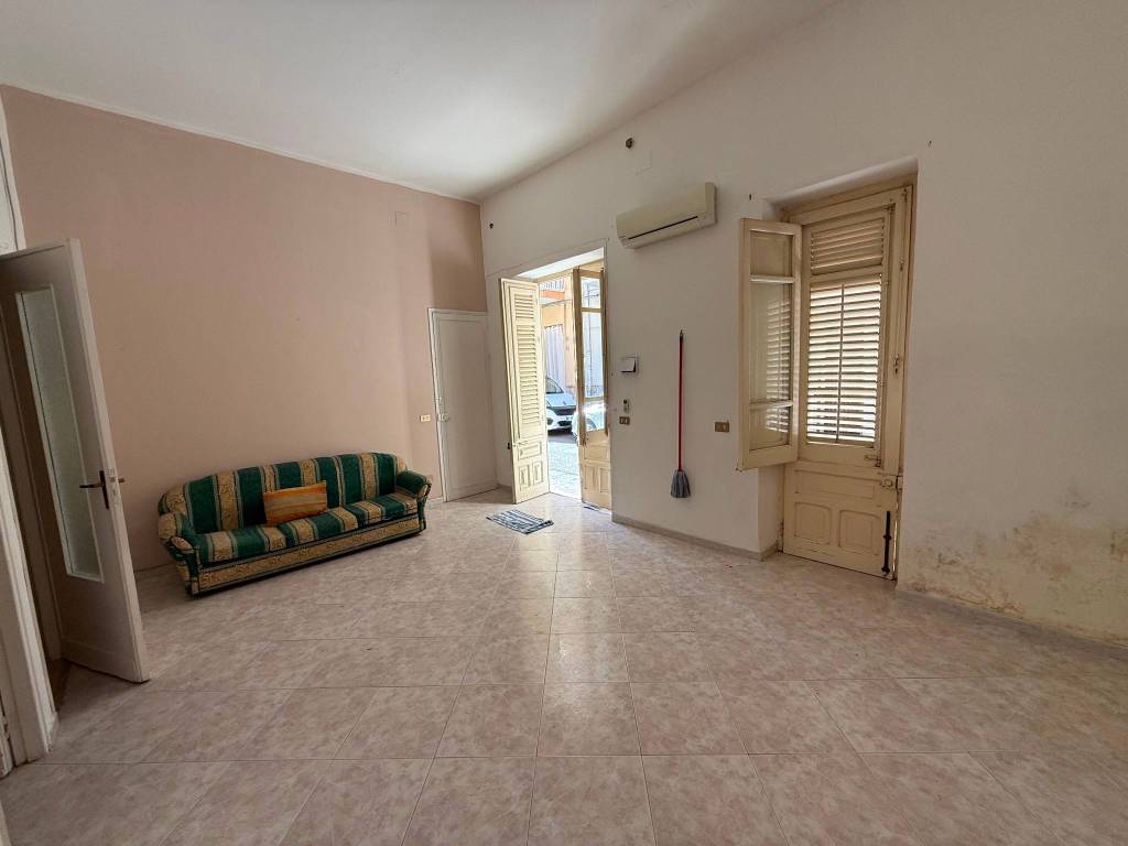 Appartamento a Bagheria in Via Castrogiovanni - Foto 5