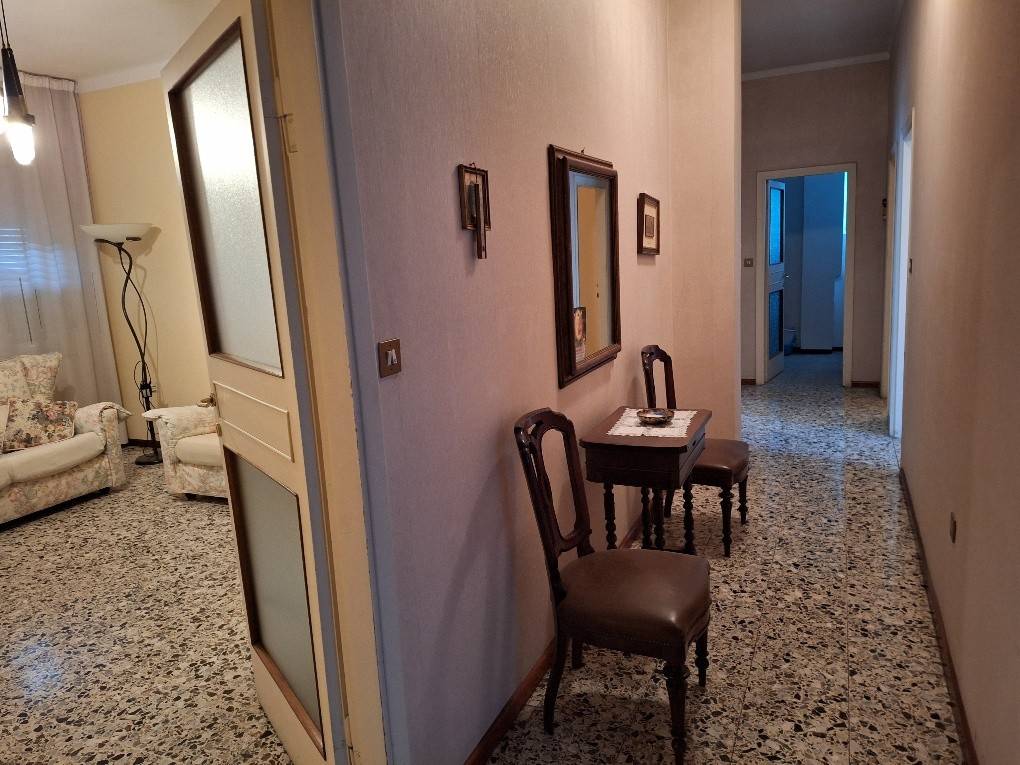 Appartamento a Codogno in Via Armando Diaz - Foto 2