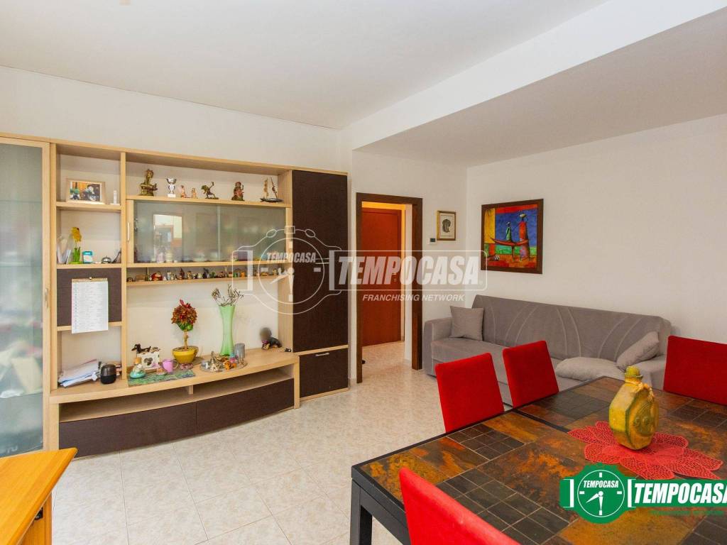 Appartamento a Busto arsizio in Via Antonio Fogazzaro, 13 - Foto 5