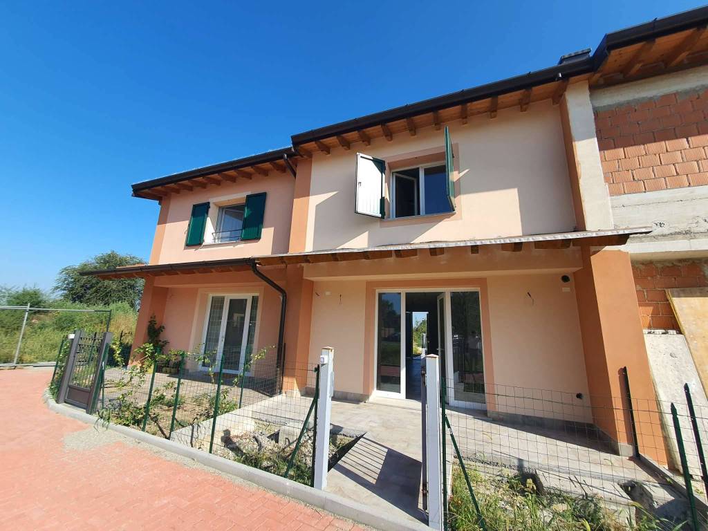 Villetta a schiera a Lodi in strada provinciale SP472 - Foto 2