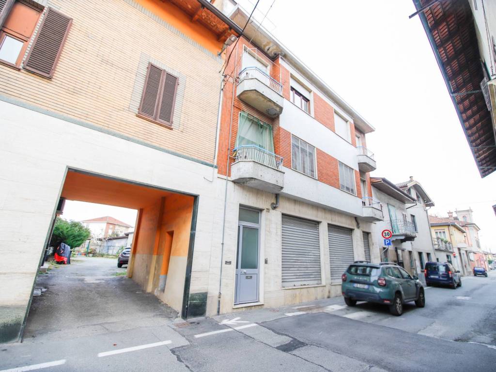 Casa indipendente a Montanaro in Via Giuseppe Garibaldi, 73 - Foto 2
