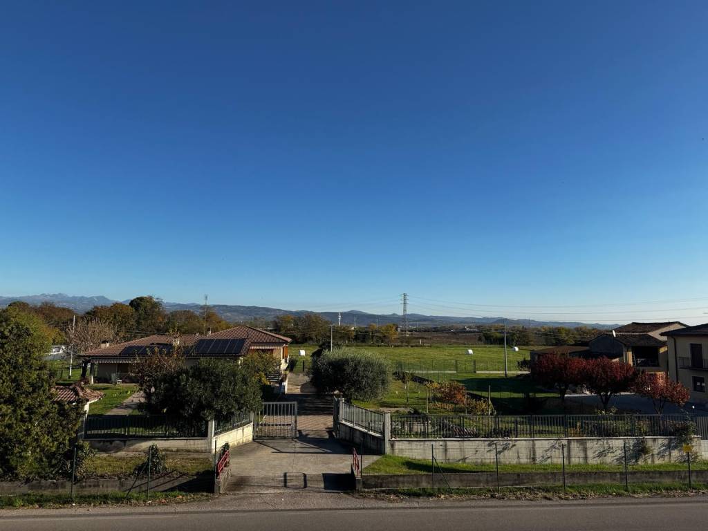 Appartamento a Verona in Via Palazzina - Foto 2