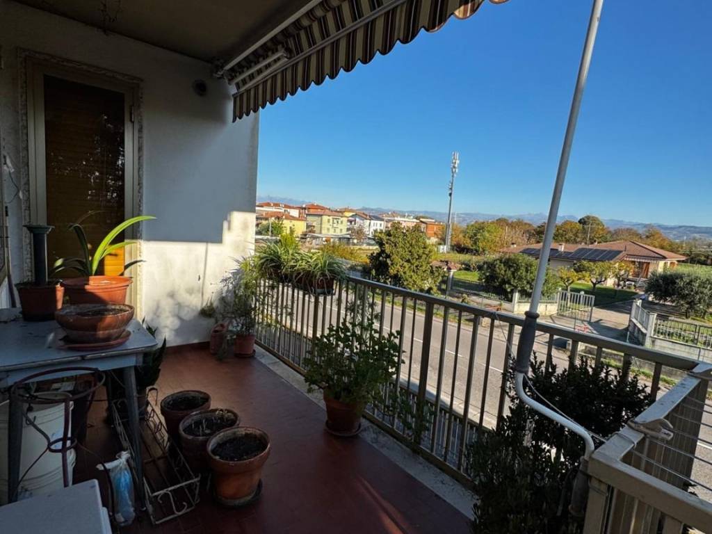 Appartamento a Verona in Via Palazzina - Foto 3