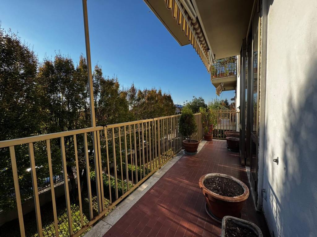 Appartamento a Verona in Via Palazzina - Foto 4