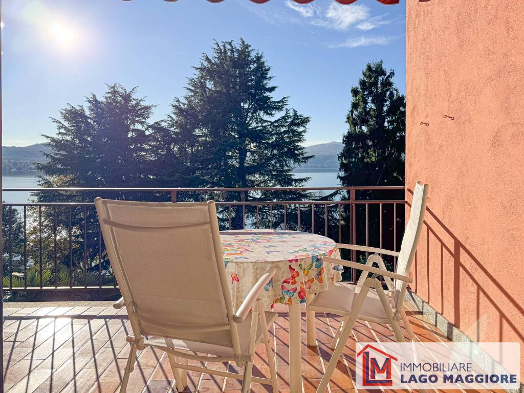 Appartamento a Ispra in Via al Porto - Foto 2