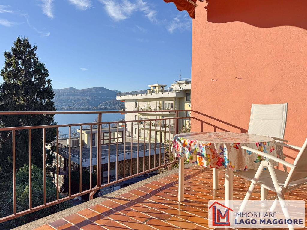 Appartamento a Ispra in Via al Porto - Foto 3