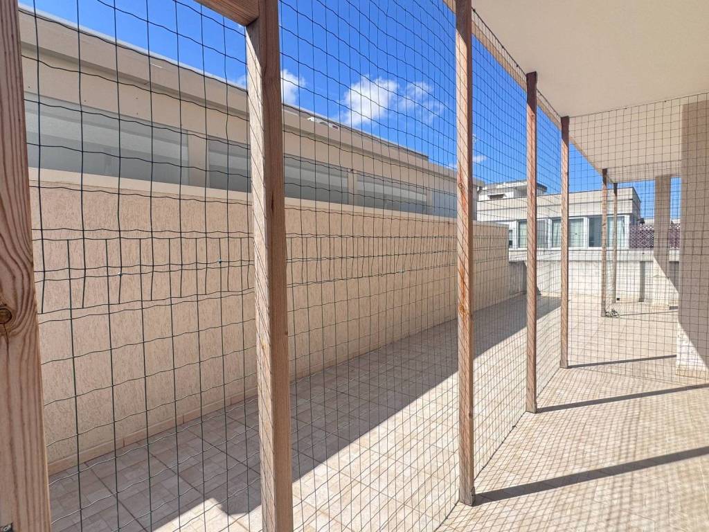 Attico / mansarda a Brindisi in Via Legnago, 14 - Foto 2