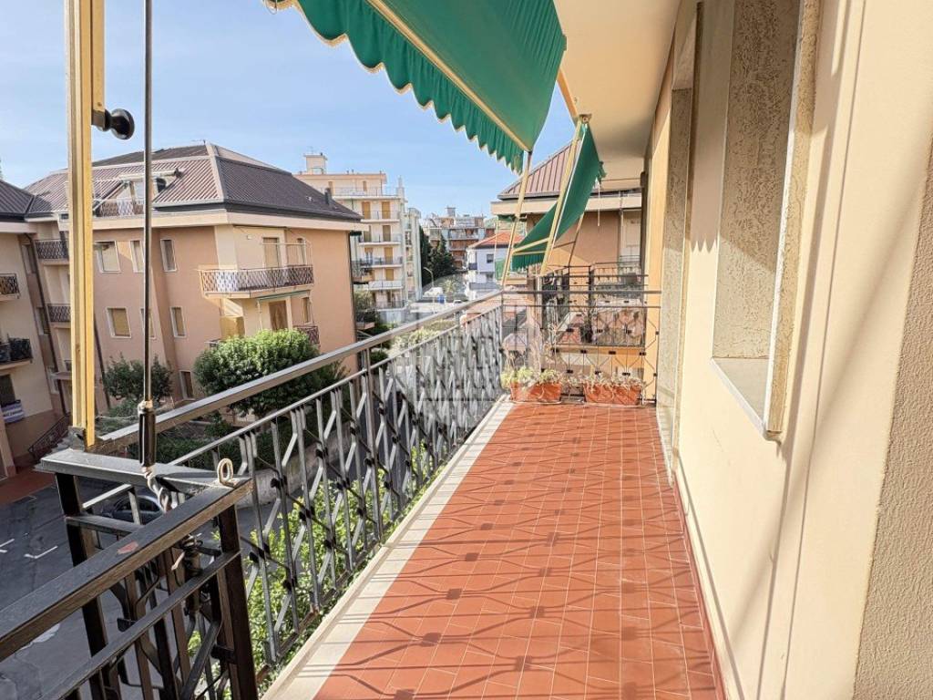 Appartamento a Loano in via dei pontassi - Foto 5