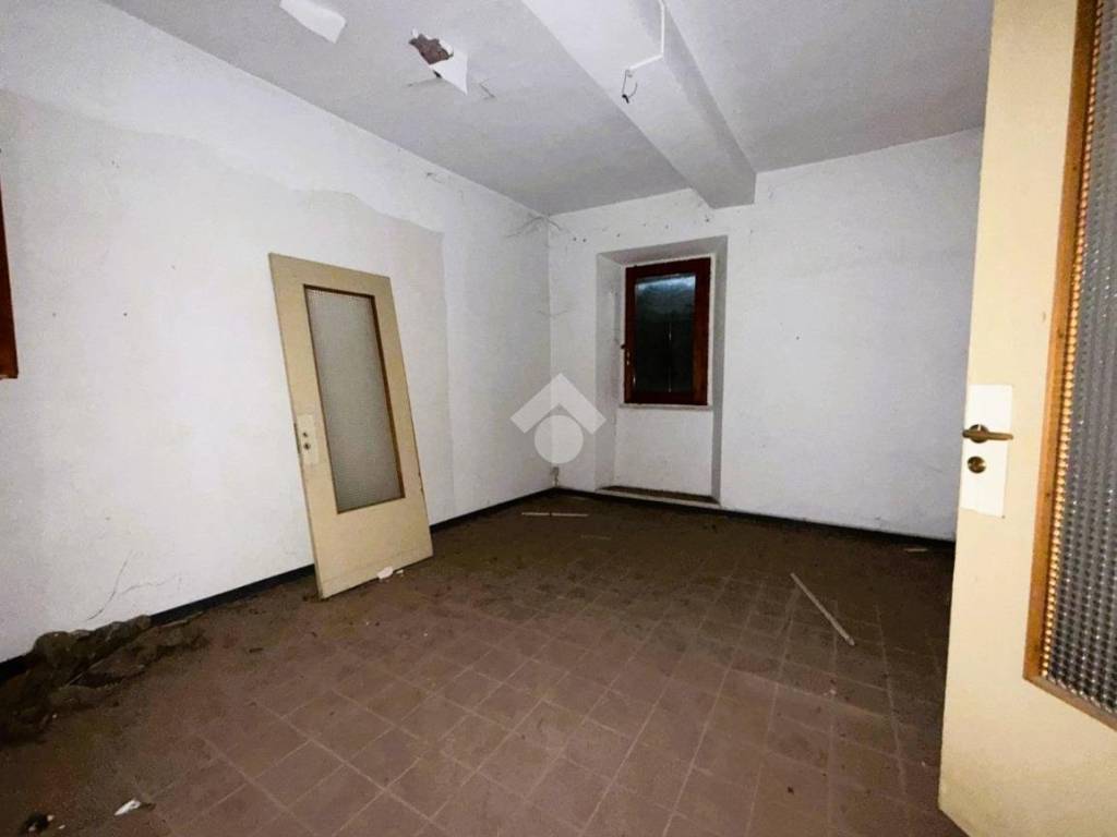 Appartamento a Trecate in Via XX Settembre, 22 - Foto 3