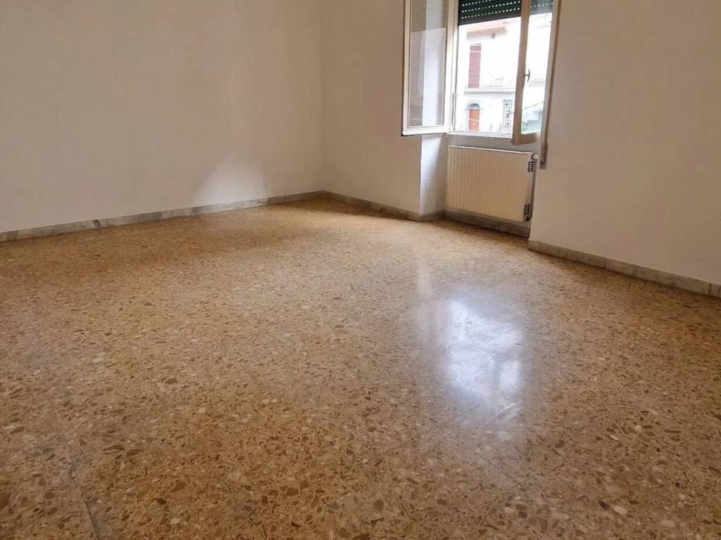 Appartamento a Velletri in Via Fontana Delle Rose - Foto 3