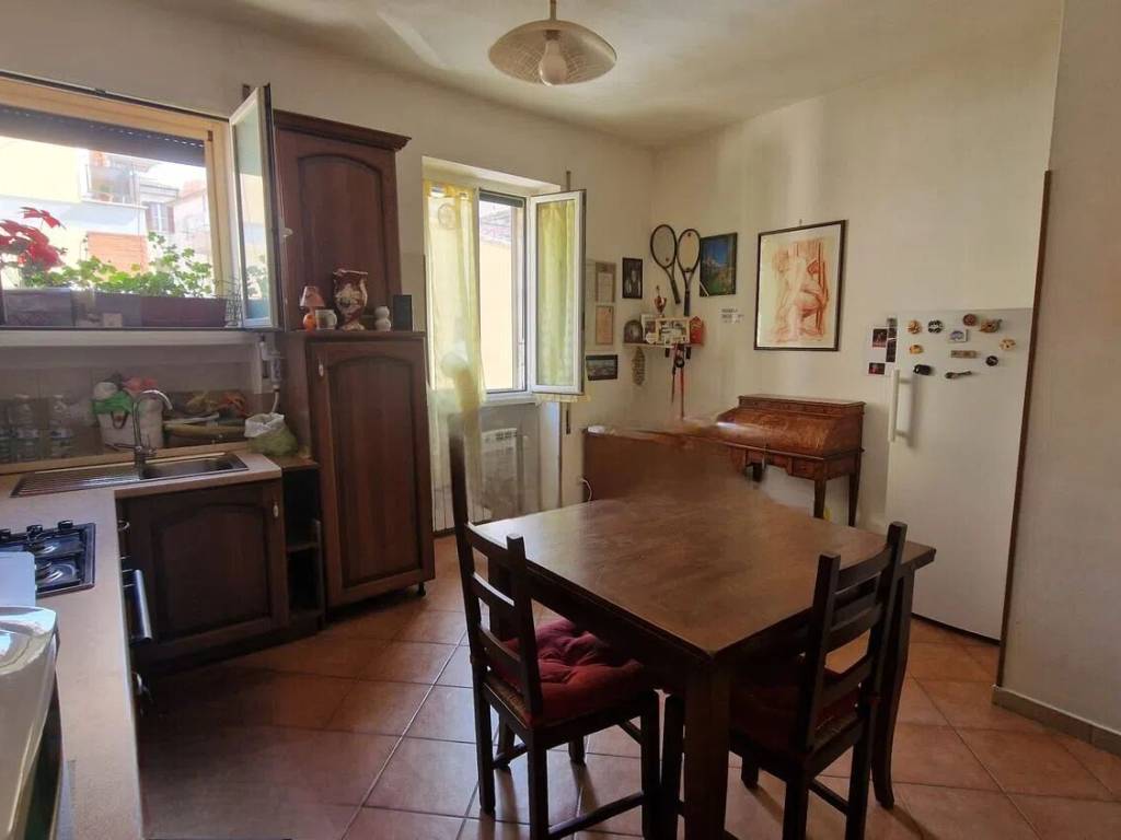 Appartamento a Velletri in Piazza Mazzini - Foto 5