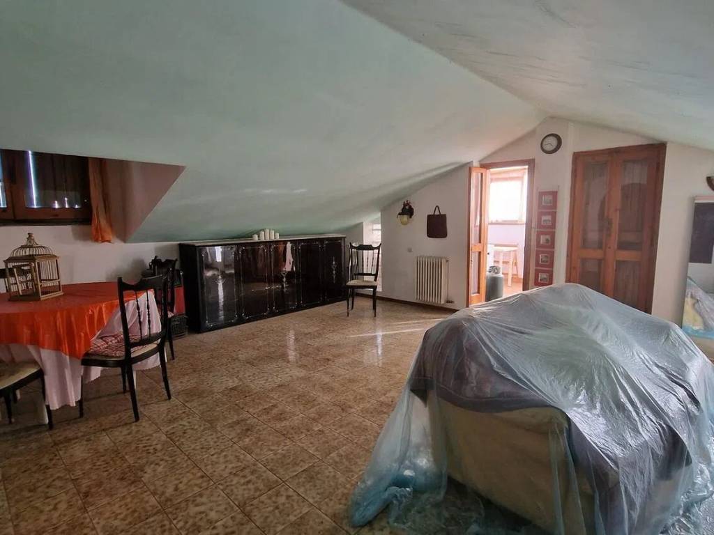 Appartamento a Velletri in Via Di Ponente - Foto 5
