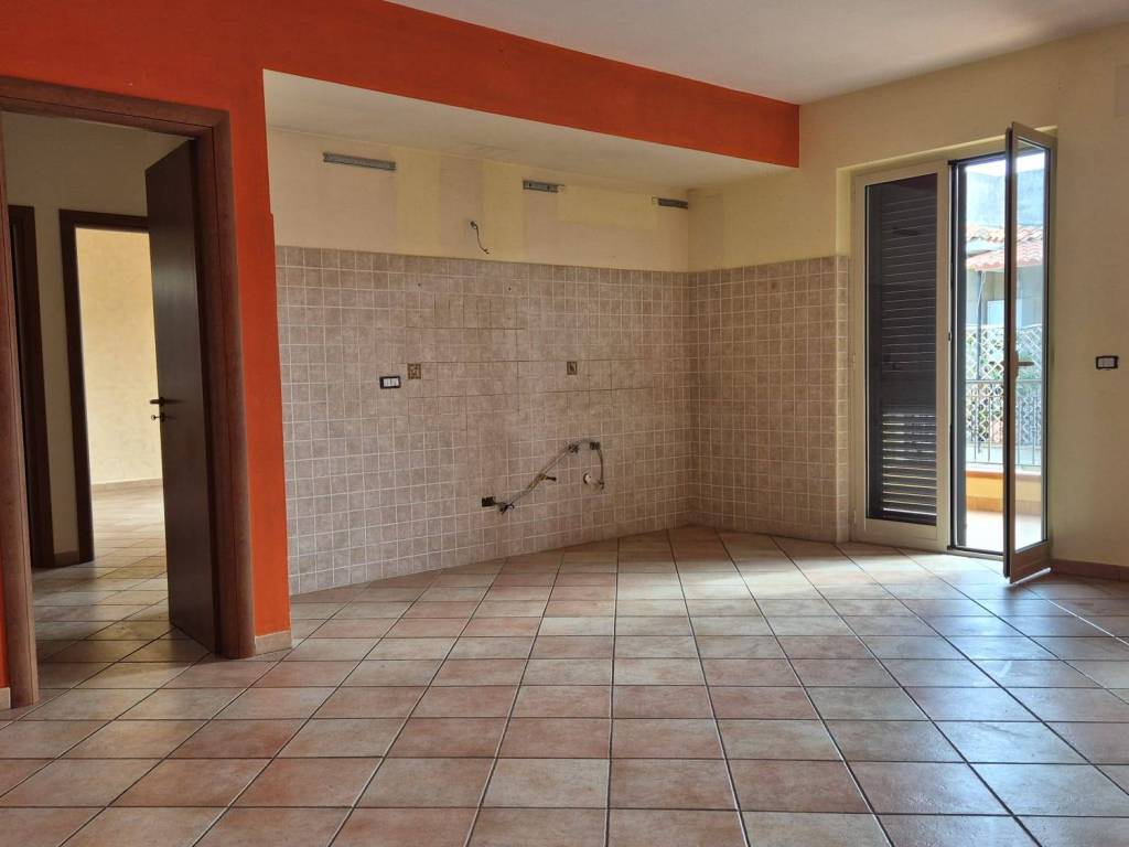 Appartamento a Pace del mela in Via G. Amendola, 4 - Foto 2