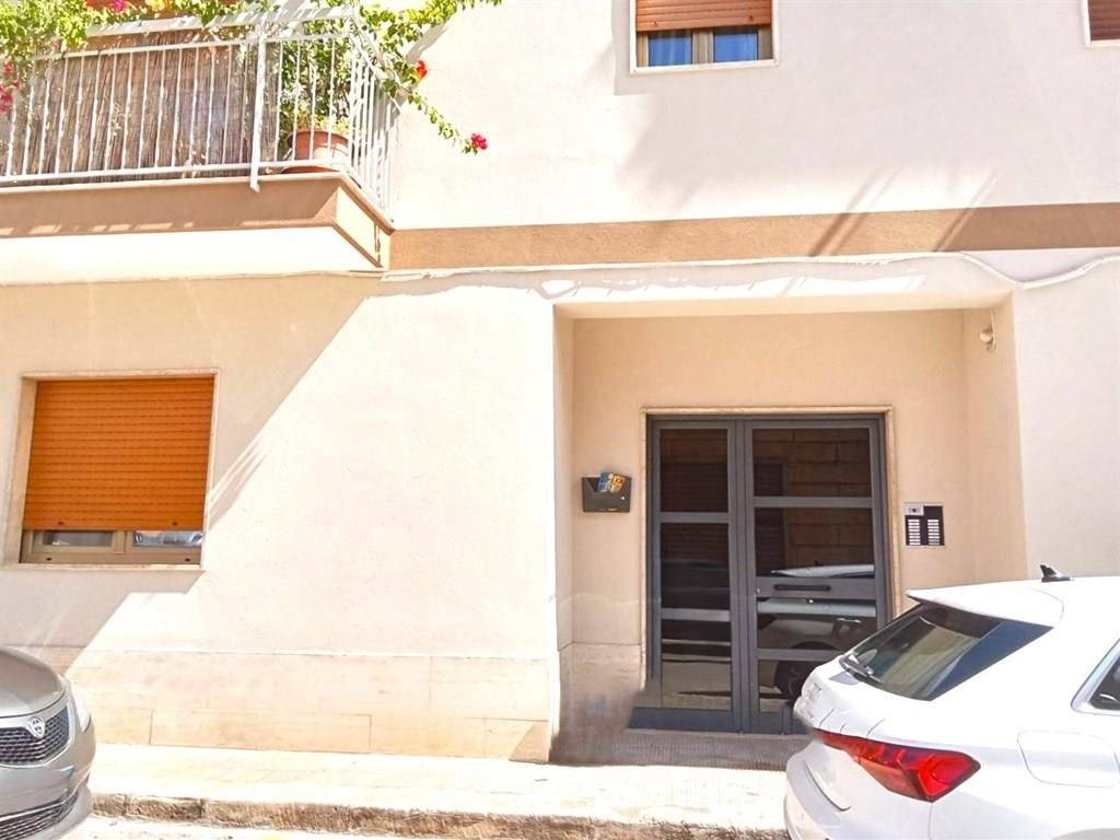 Appartamento a Turi in VIA SAN POMPILIO - Foto 2