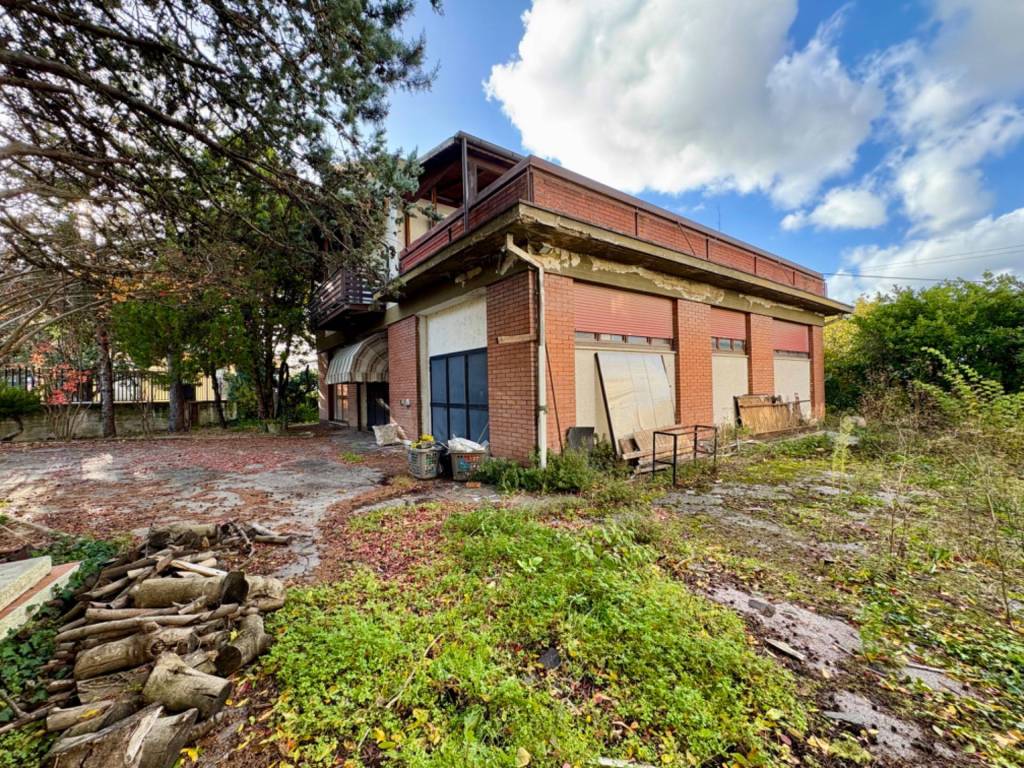 Appartamento a Fabriano in VIA BRODOLINI, 67 - Foto 2