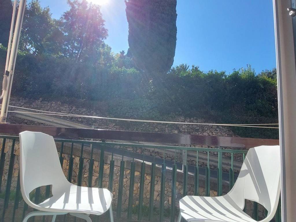 Appartamento a Finale ligure in Via M. Castelli - Foto 4