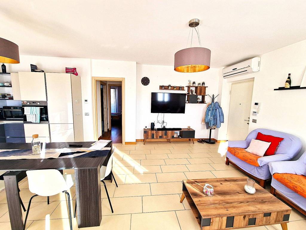 Appartamento a Castellanza in Via Asti, 2 - Foto 5