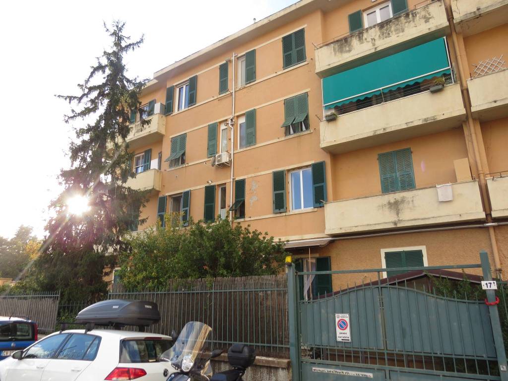 Appartamento a Genova in Via Bainsizza, 19 - Foto 2