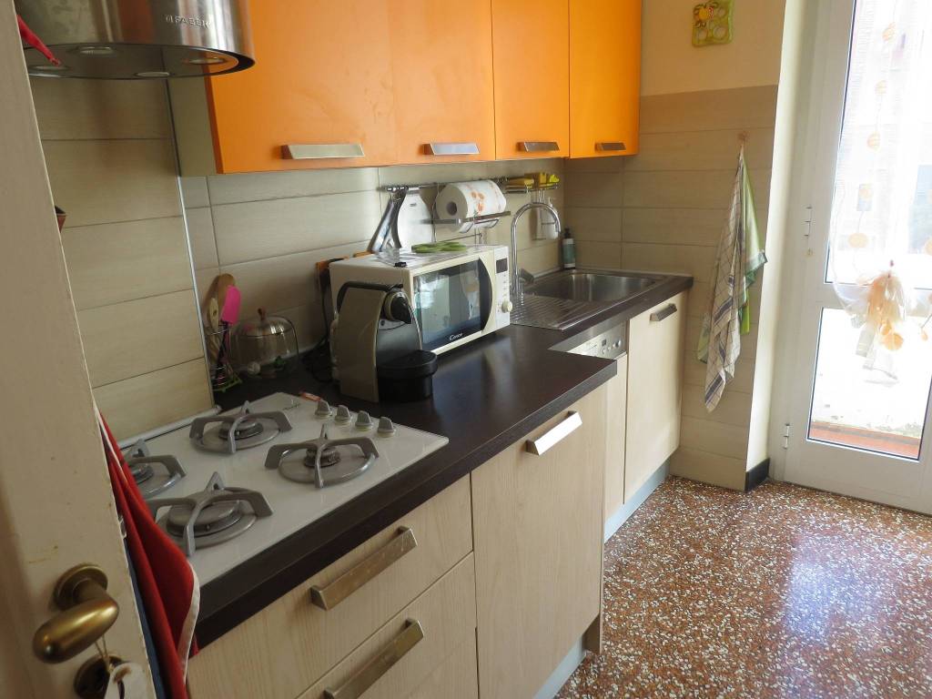 Appartamento a Genova in Via Bainsizza, 19 - Foto 4