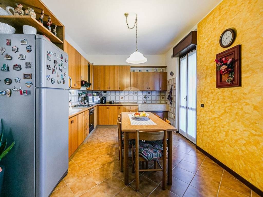 Villa a Villafranca di verona in Via Caluri, 36 - Foto 5