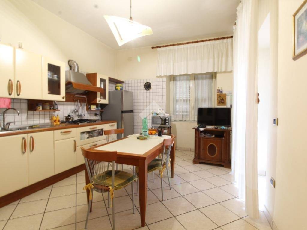 Appartamento a San nicola la strada in Via Luigi Einaudi, 54 - Foto 3