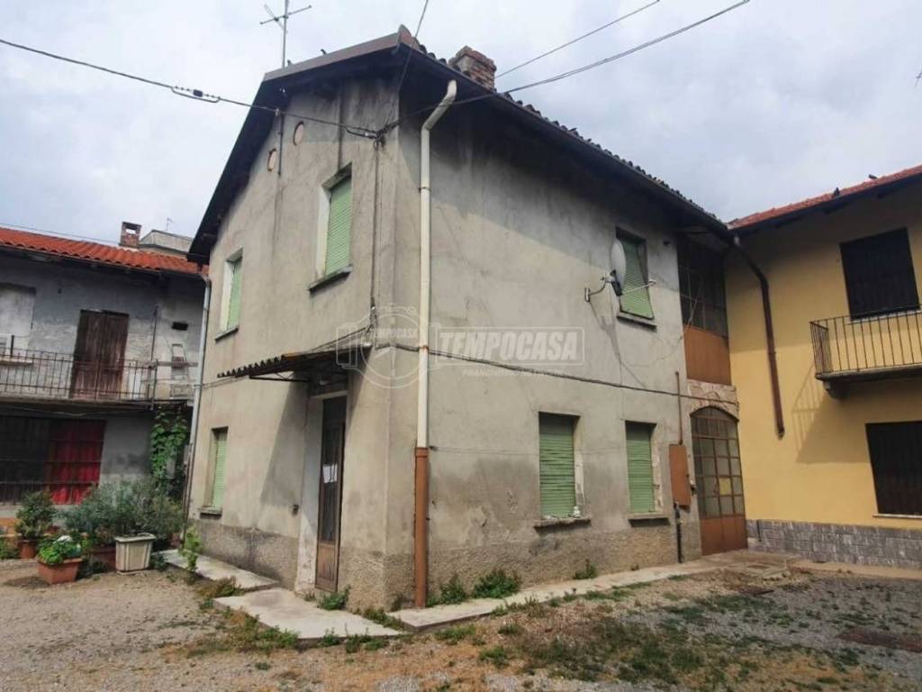 Casa indipendente a Cabiate in Via Chiusa, 1 - Foto 2