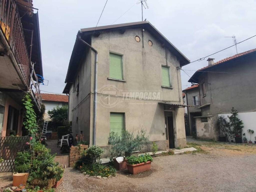 Casa indipendente a Cabiate in Via Chiusa, 1 - Foto 3