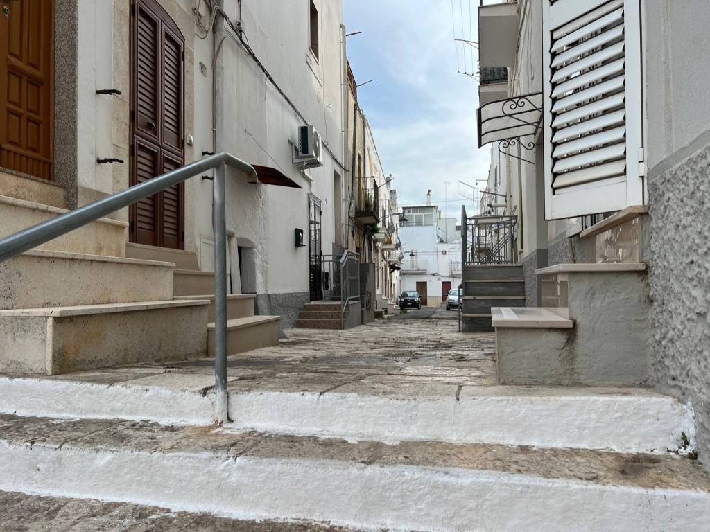 Appartamento a Ceglie messapica in Via Parenza - Foto 5