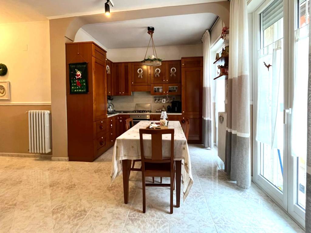 Appartamento a Cerignola in Via Gaetano Donizetti - Foto 4